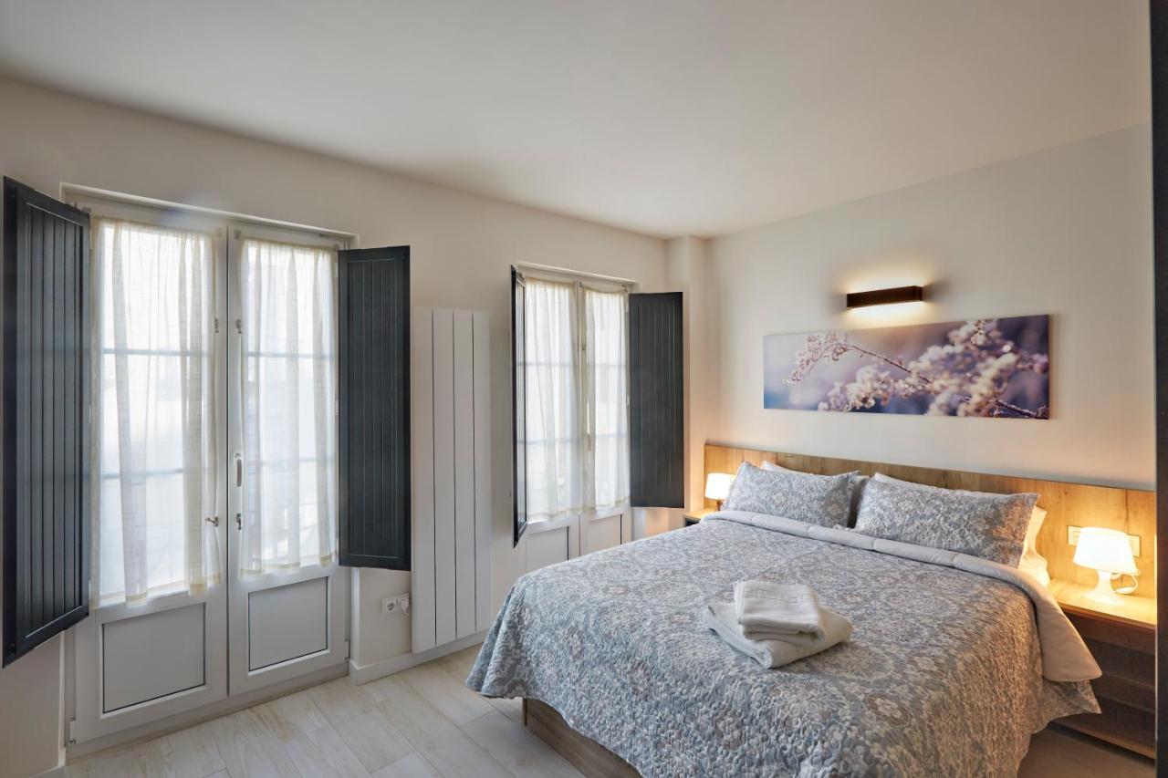Apartamentos Abastos Logroño Kültér fotó